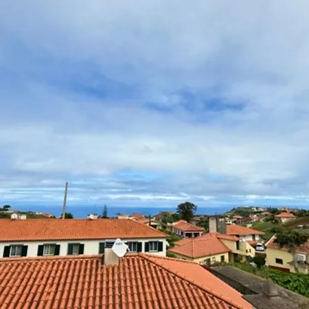 Zezita's Place * São Jorge