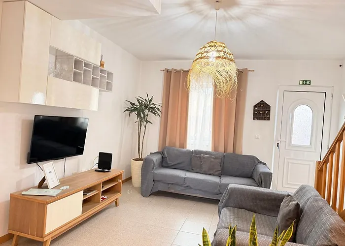 Zezita's Place * São Jorge